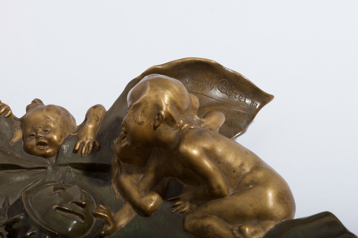 Cheret Figural Dish